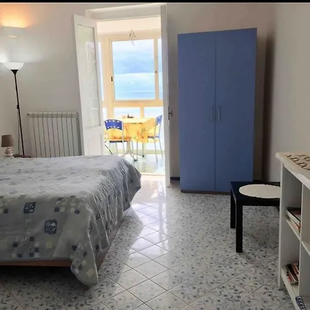 View Apartamento *